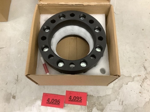 Wheel Spacers for unknown vehicle - Lot 4096