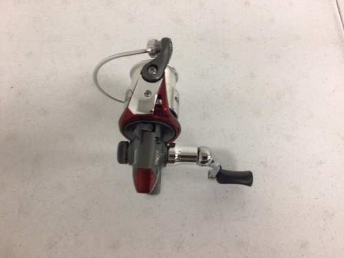 Micro Lite Spinning Reel, E-Commerce Return, Sold as is - Lot 818