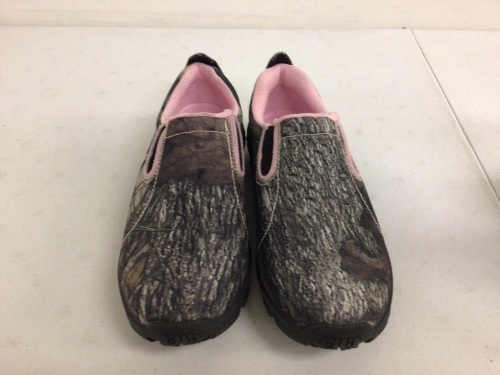 RedHead Camo Moc Slip-On Shoes for Ladies 8.5, Appears New, Sold as is - Lot 764