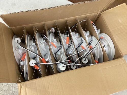 Sunco 16 Pack 5/6" Retrofit LED Baffle Downlights - Lot 323