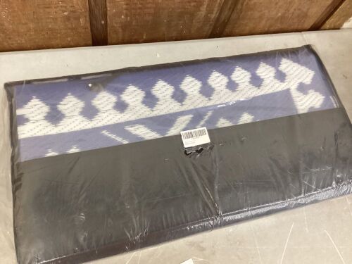 Outdoor Plastic Straw Area Rug 8' x 10'  - Lot 328