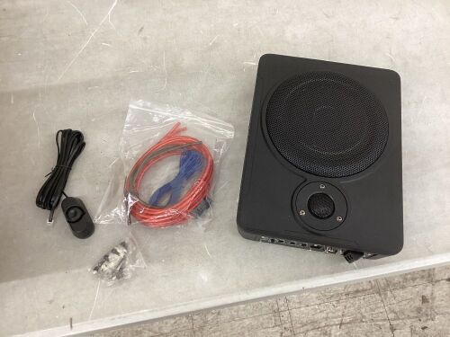 Amplified Subwoofer - Lot 620