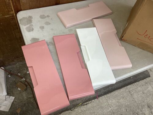 Plastic Drawers - Lot 631