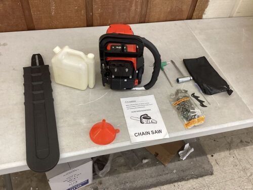 2 Stroke Gas Power Chain Saw 62CC - Has Compression  - Lot 639
