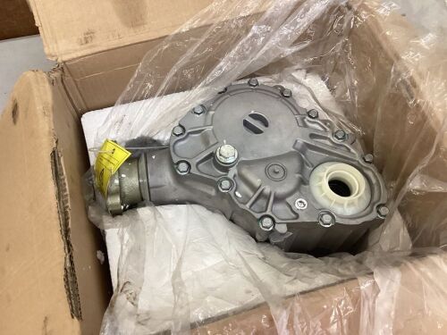AWD Power Take Off Assembly PTO PTU Transfer Case Differential Unit  - Lot 418