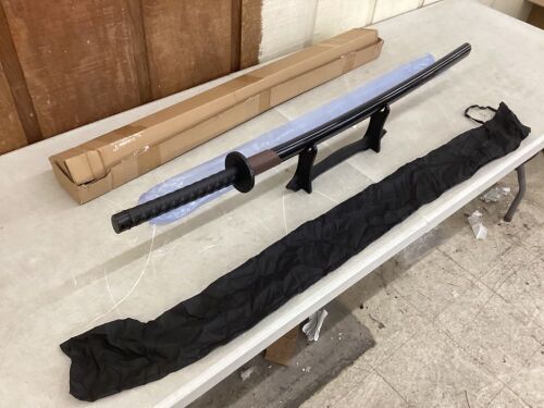 Singme Comic Polypropylene Sword with Scabbard, 41in, 1.54lb  - Lot 399