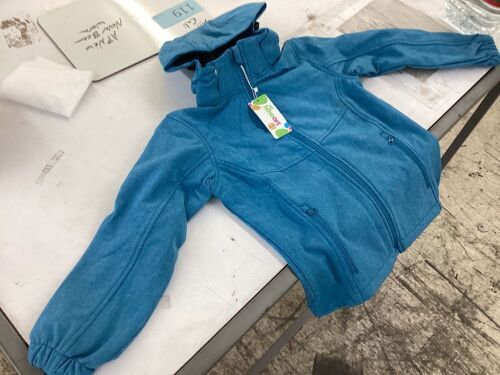 Kids Hooded Soft Shell Wind Breaker, 6/7 - Lot 119