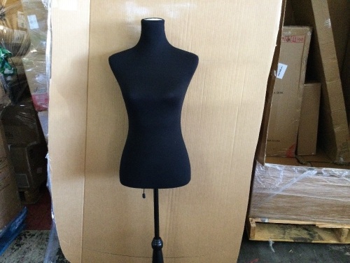 Drdingrui dress form - Lot 834