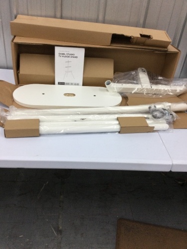 Easel Studio Tv Floor Stand - Lot 865
