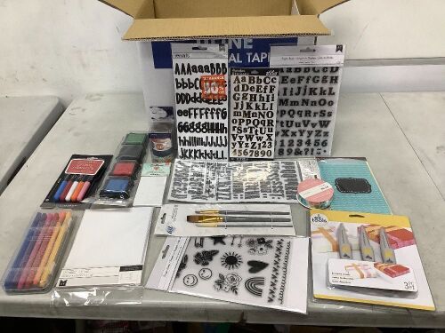 Box of Miscellanies Arts and Crafts Items - Lot 4516