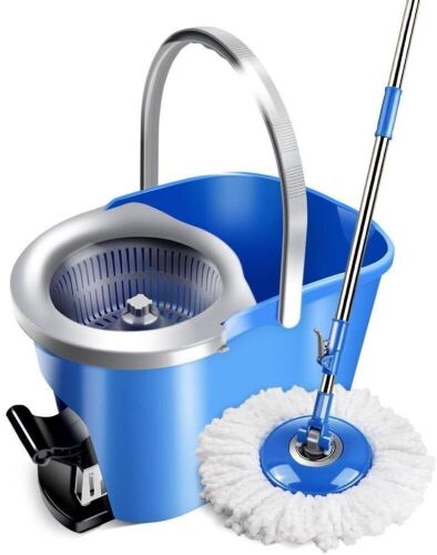 Masthome Microfiber Spin Mop and Bucket with Mop Pads Refills  - Lot 329