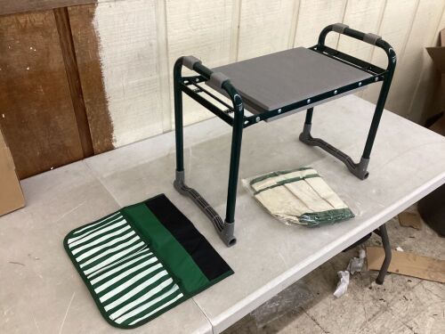 Garden Kneeler Seat  - Lot 572
