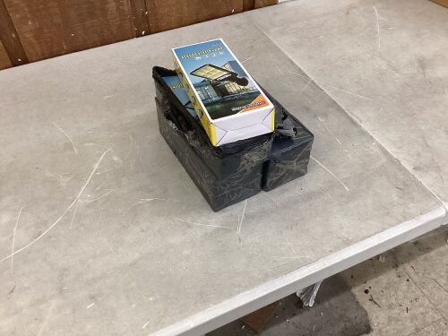 Lot of (6) Solar Motion Sensor Street Lamp - Lot 526