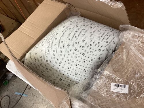 Vocrite 8' x 10' Rug - Lot 512
