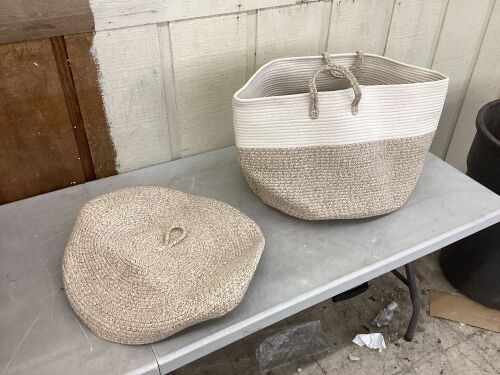 Woven Storage Basket with Lid  - Lot 602