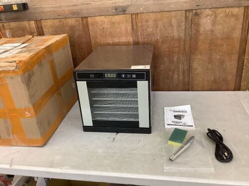 Super-Q 6-Tray Stainless Steel Food Dehydrator - Lot 75