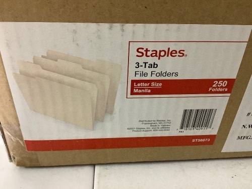 Staples 3 Tab File Folders 250 folders - Lot 176