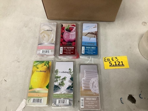 Assortment of Scented Wax Melts - Lot 5121