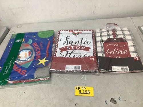 Bundle of Christmas Bags - 25 Count - Lot 5155