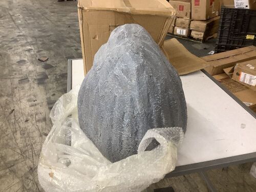 Faux Rock Cover - Lot 421