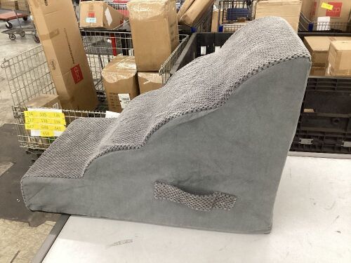 Pet Ramp  - Lot 562