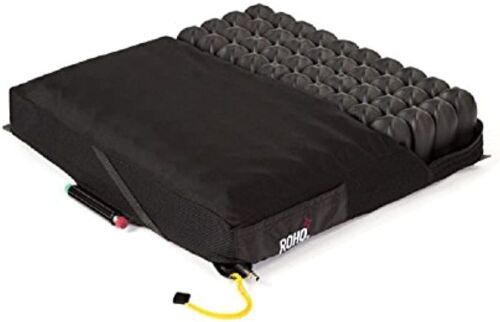 Roho Quadtro Select High Profile Seating and Positioning Wheelchair Seat Cushion 18 x 20  - Lot 605