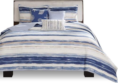 Madison Park 6 Piece Quilt Set Cottage Coastal Design, King/Cal King - Lot 203