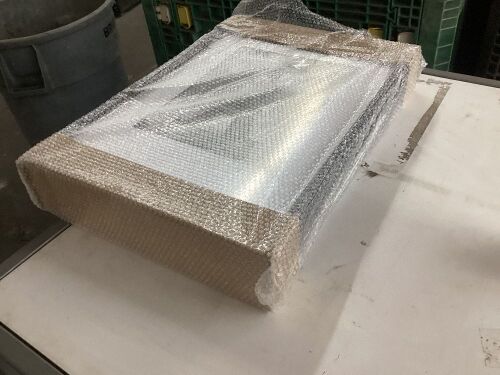 TWING 16" x 20" Picture Frames Black  - Lot 366