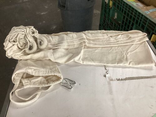 Hammock - Lot 274