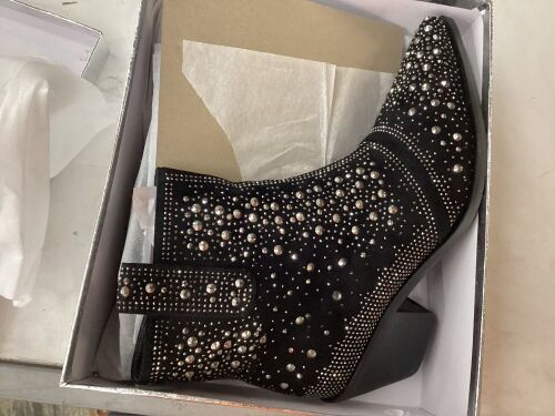 ISNOM Rhinestone Ankle Boots, Size 11  - Lot 281