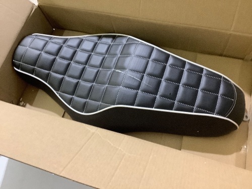 Motorcycle Seat cut in seat - Lot 243