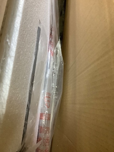 usb1hb101ag20l viv full length mirror grey - Lot 383