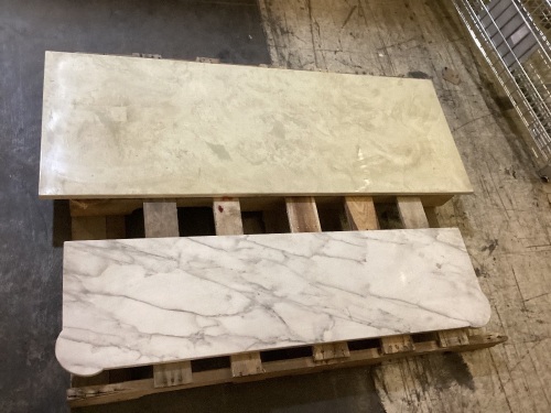 2 Marble tops rectangular 57 X17 white with round corners 46X12 - Lot 341
