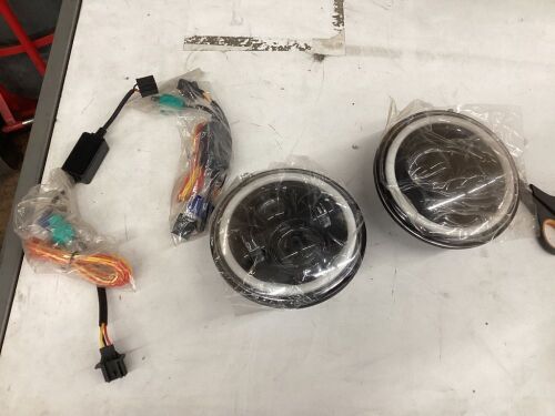 Headlights, Unknown Fit  - Lot 676