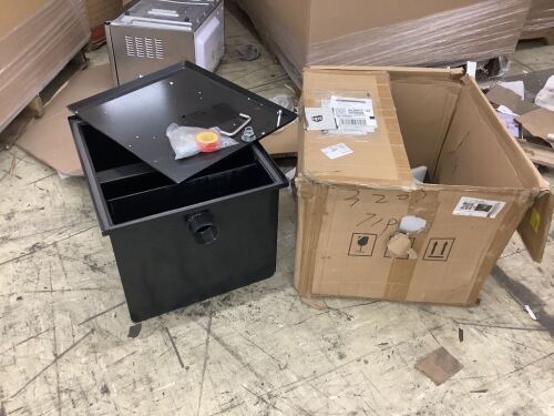 VEVOR Carbon Steel Grease Interceptor Trap with Side Water Inlet 7 GPM, 14 LB - Lot 694