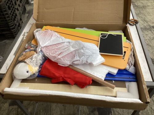 Deluxe Wooden Puppet Theater - Lot 586