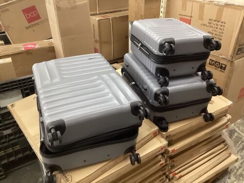 PRIMICIA Excelsior 3 Piece Luggage Set - Lot 596
