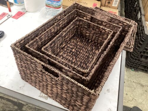Set of 3 Woven Storage Baskets  - Lot 401