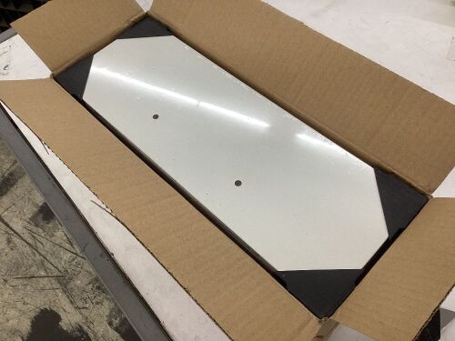 Floating Shelves White - Lot 145