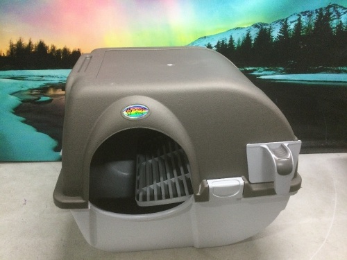 Omega Paw Roll 'n Clean Self Cleaning Litter Box   - Lot 1141