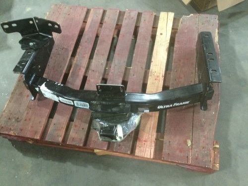 Ultra Frame Trailer Hitch Class V, 2 in. Receiver, Compatible with RAM 1500  - Lot 112