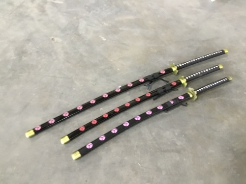 Lot of (3) Swords - Lot 760