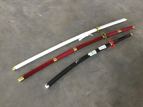 Lot of (3) Swords - Lot 788