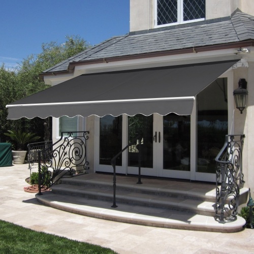 Retractable Patio Awning Cover w/ Aluminum Frame, Crank Handle  - Lot 1134