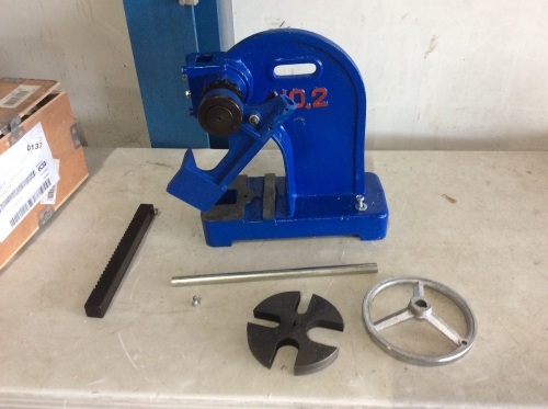 VEVOR Arbor Press 2 Ton, Ratchet Leverage,  18.5 Inch Max. Working Height - Lot 130