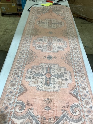 Rug  - Lot 80