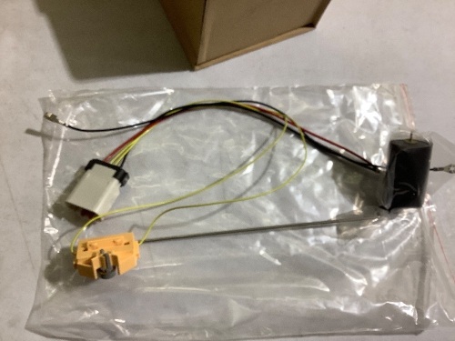 Gas Tank Sensors for unknown vehicle - Lot 344