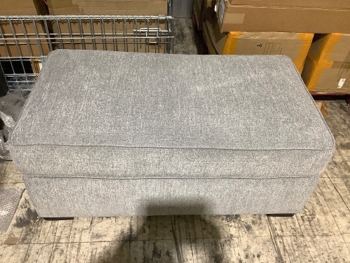 Broyhill ottoman  - Lot 349