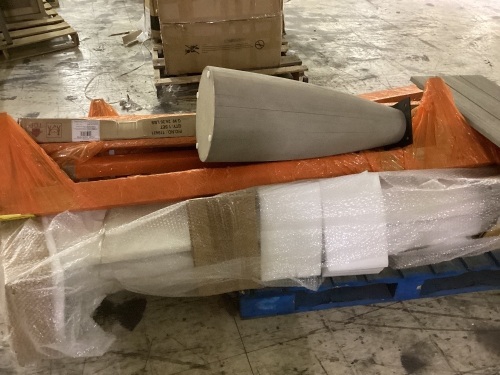 salvage pallet misc.items  - Lot 435