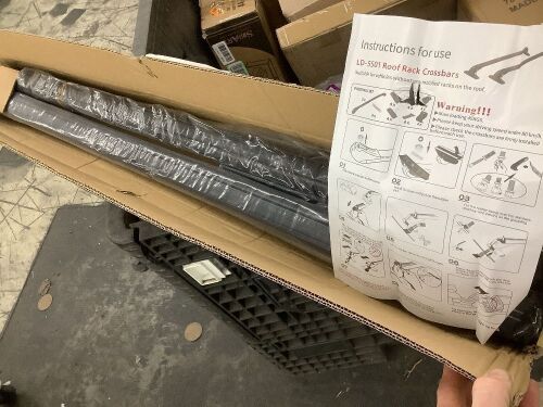Roof Rack Crossbars  - Lot 471